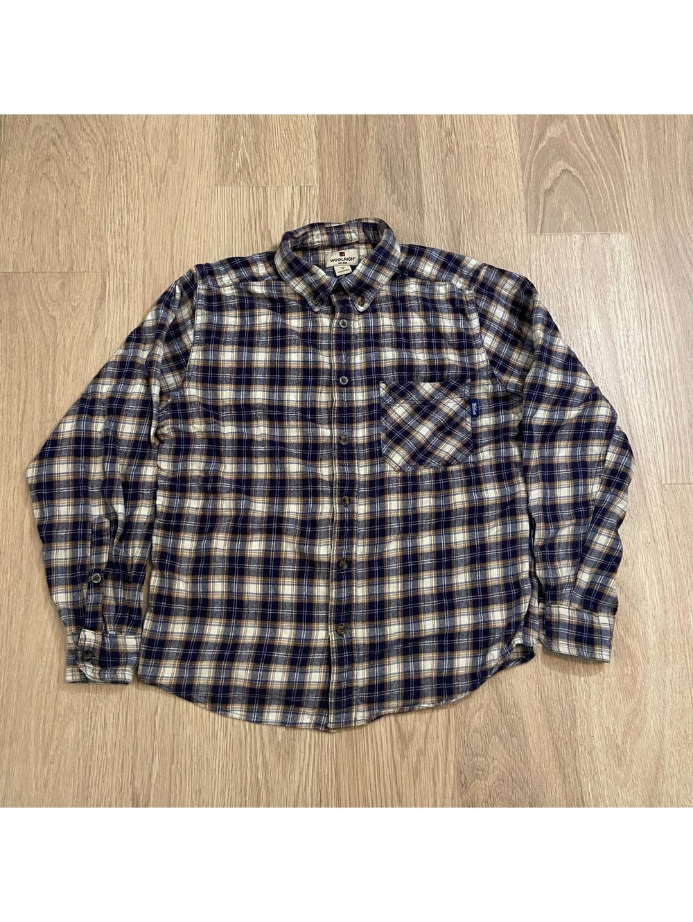 Woolrich Men's Medium Plaid Button-Up Shirt Long Sleeve Cotton